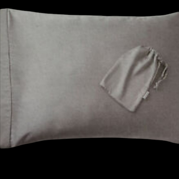 ettitude travel beauty pillowcase